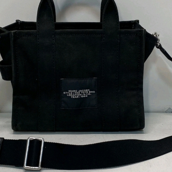 Firm $$ Marc Jacobs Black Canvas Tote Bag - Picture 2 of 5